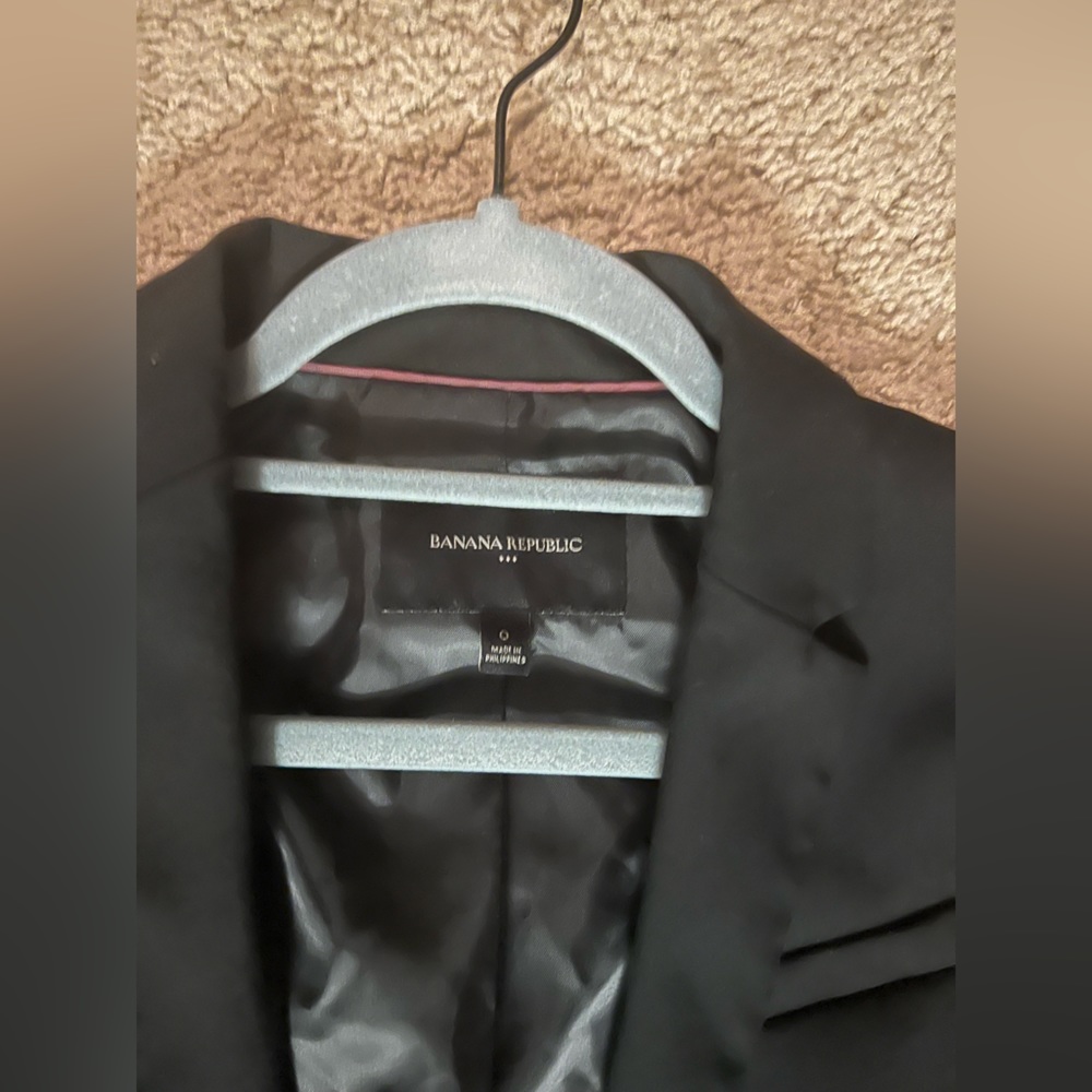 Blazer - Picture 2 of 3